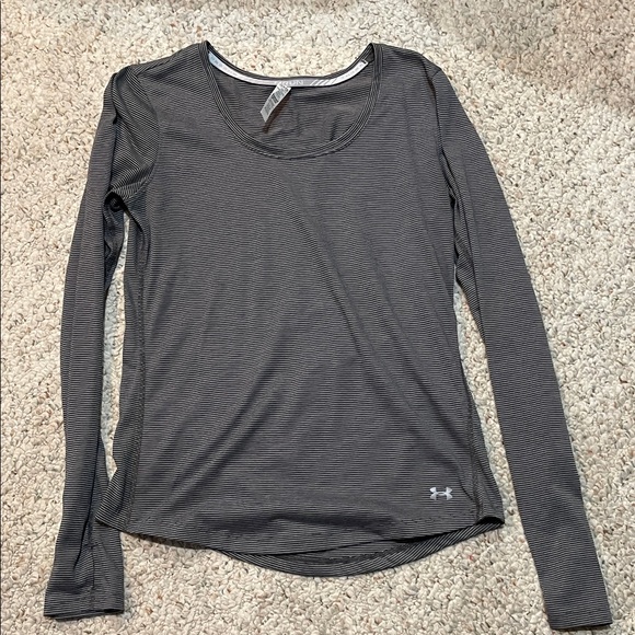 Under Armour Tops - Under Armour Women's Charcoal Long Sleeve Tee Heat Gear